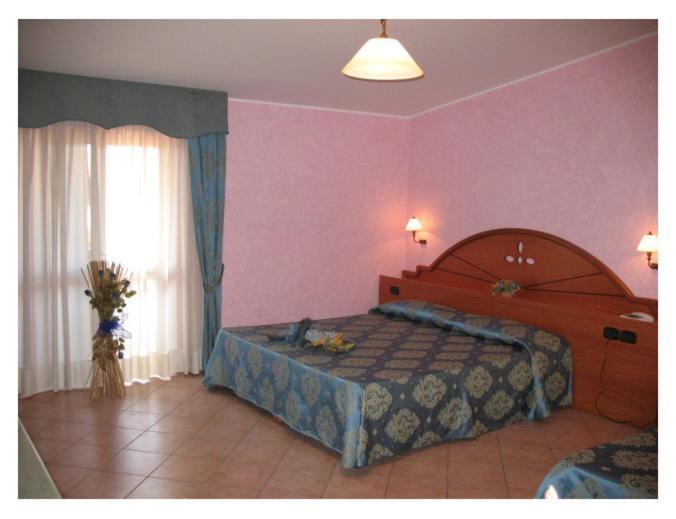 Hotel Canada Falerna Scalo Esterno foto