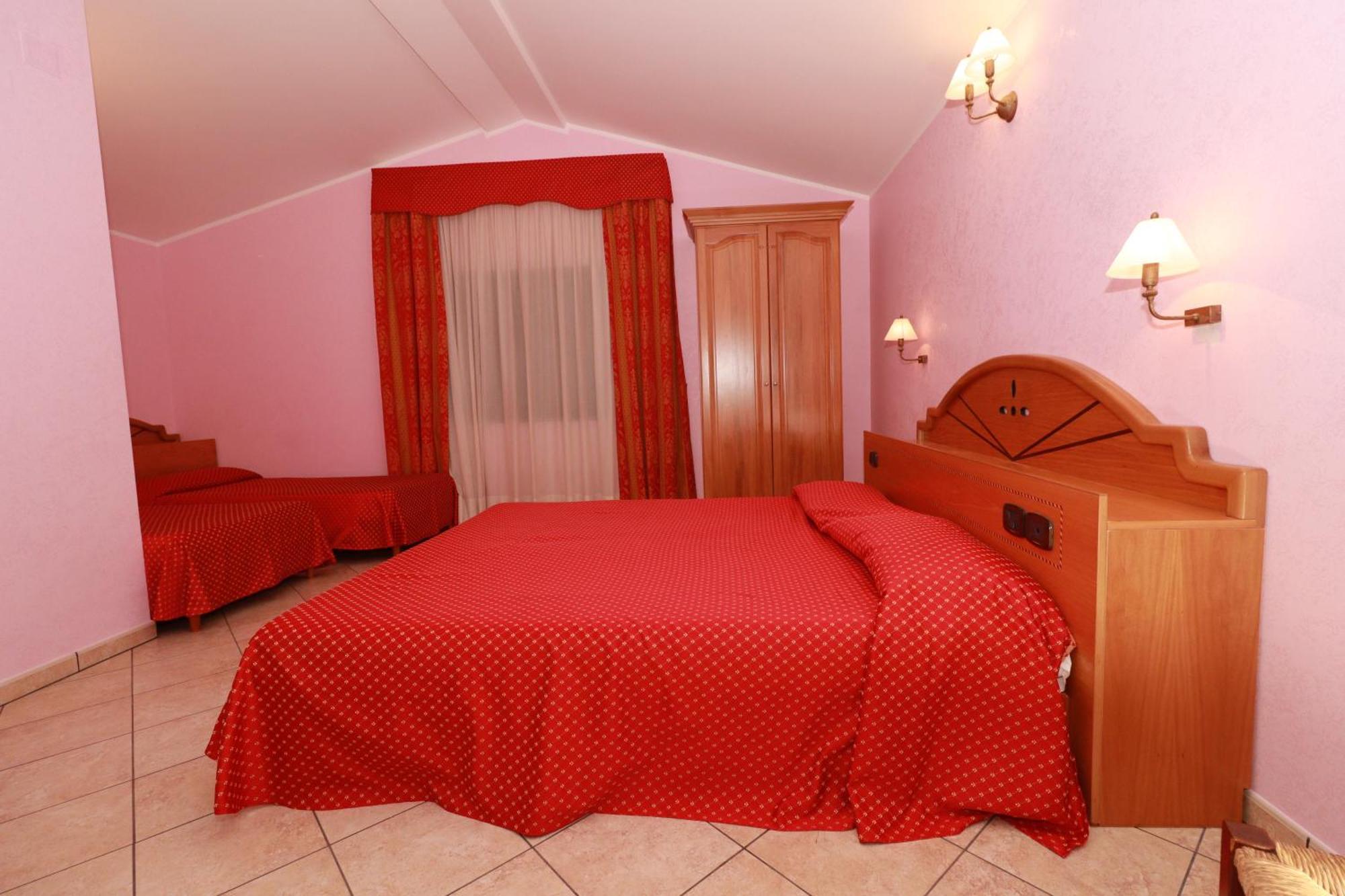 Hotel Canada Falerna Scalo Esterno foto